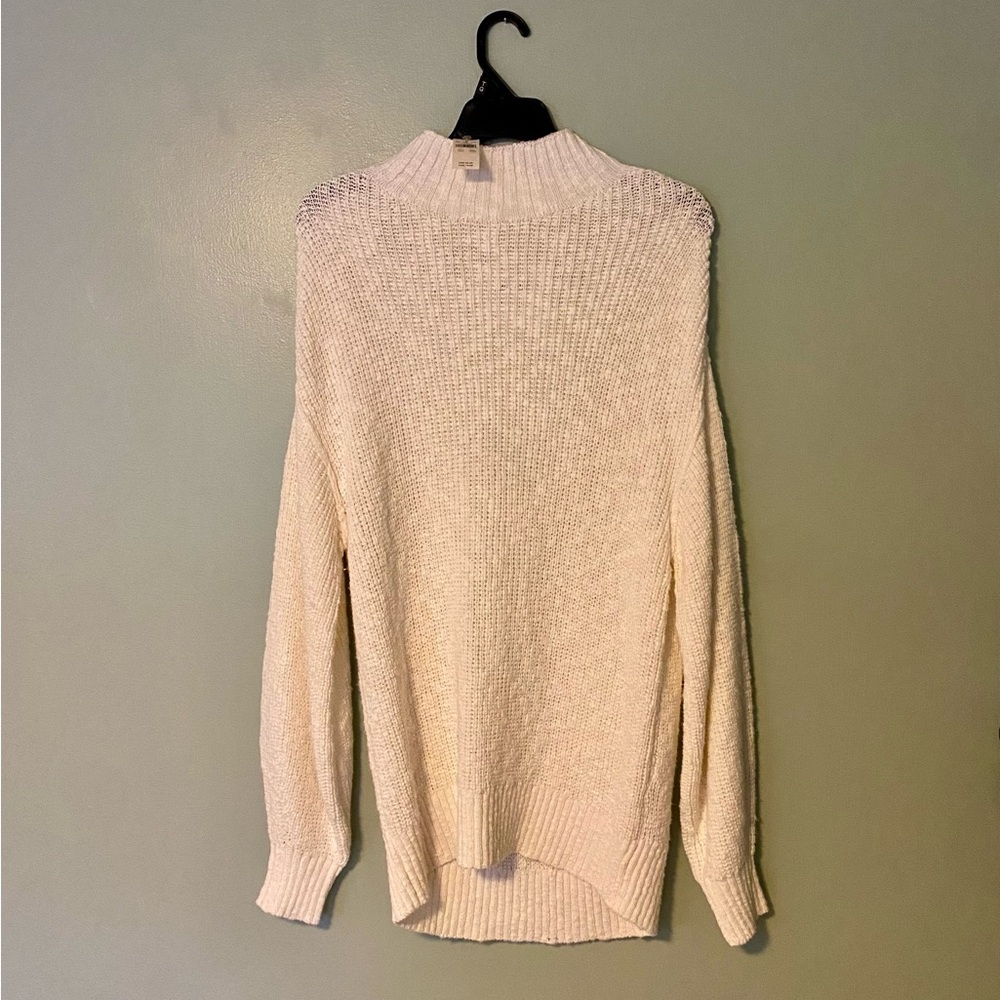 Women's White Mock Neck Long Sleeve Knit Sweater